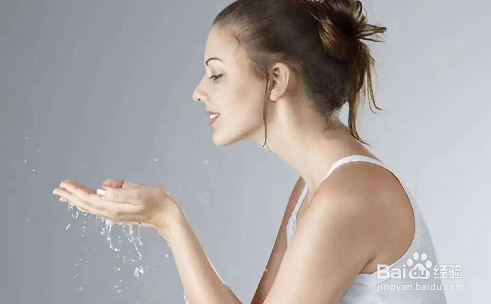 如何选择性价比高补水保湿效果好的品 牌呢