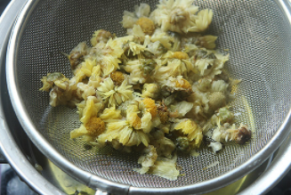 香甜软糯菊花糕