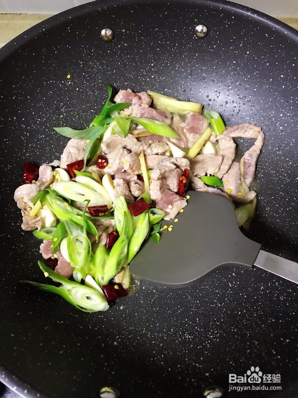 豆角土豆焖面，一学就会。