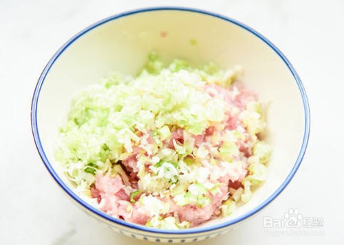 蒸烤箱双色柳叶包子