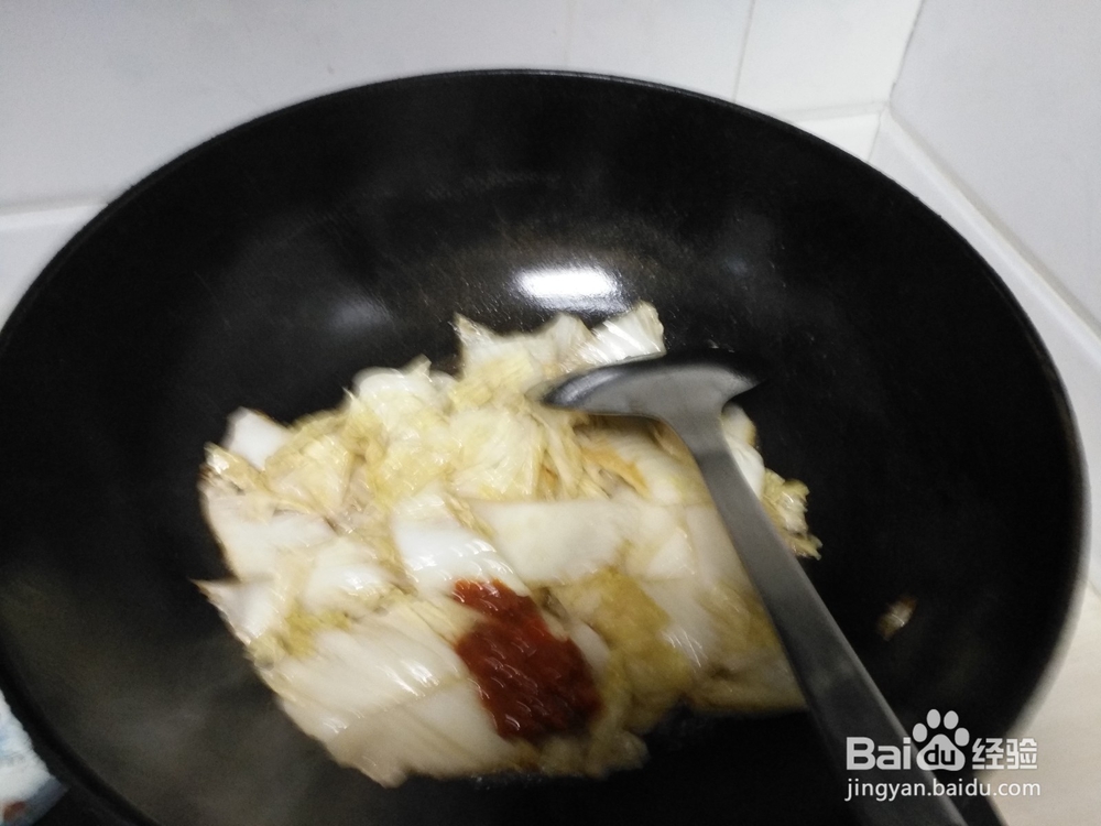 如何在家制作酸辣大白菜？