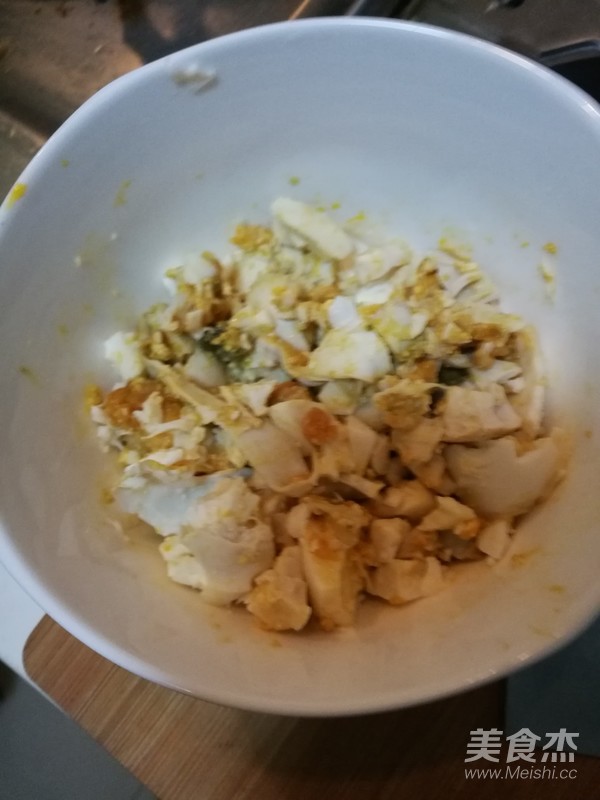 鸭蛋瘦肉粥的做法