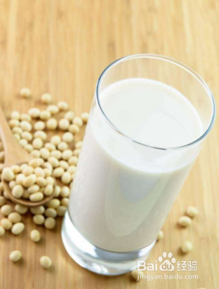 女人常喝牛奶、豆浆有什么好处
