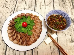 怎么做沾水牛肉