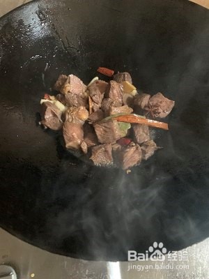 萝卜炖牛腩怎么做