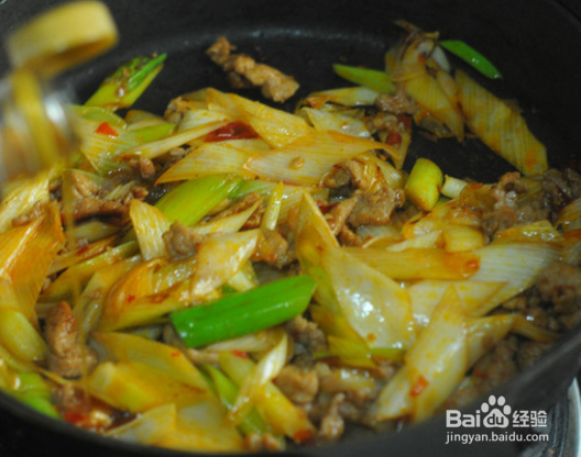 葱爆羊肉的做法