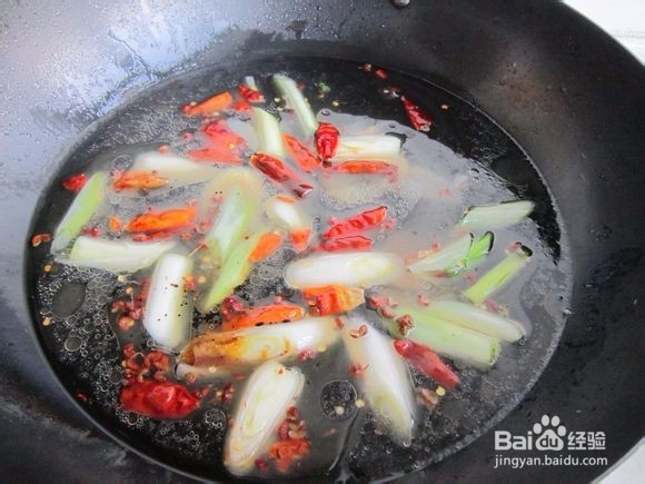 怎么做蘑菇炖鲤鱼