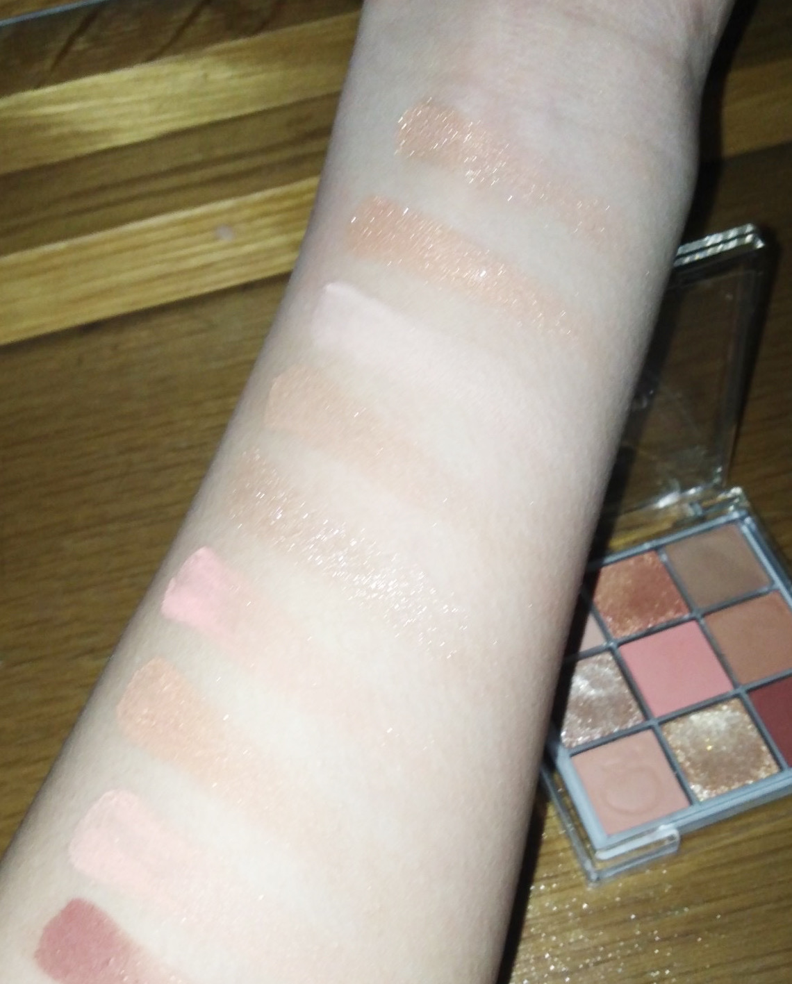 看完这些不过百的平价彩妆,原来便宜也有好货