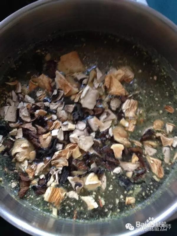 忍不住流口水的牛肝菌饭