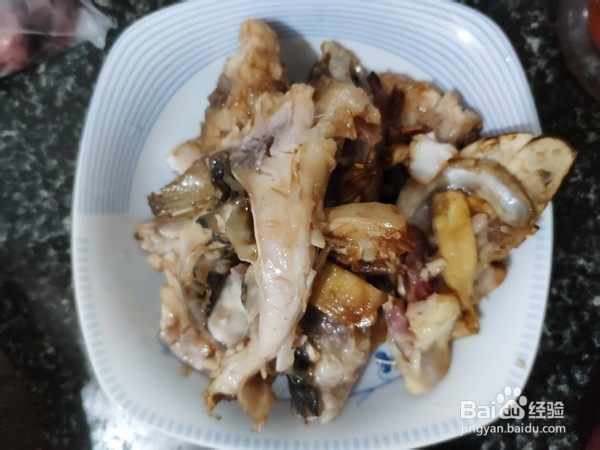 豆腐焖鱼的做法
