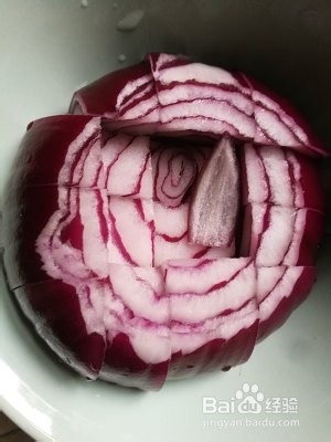 洋葱炒鸡腿肉