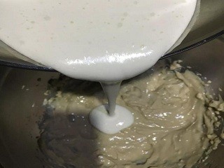 奶茶爆浆蛋糕怎么做？