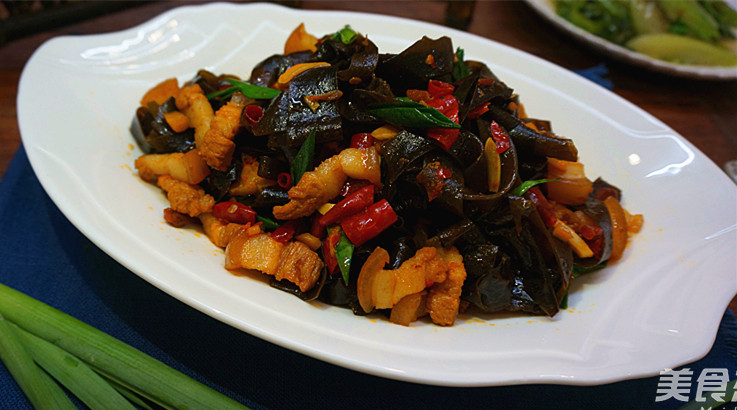 海带结烧肉的做法