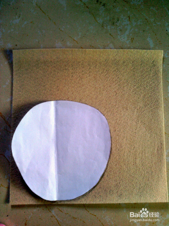 怎样用不织布DIY龙猫鼠标垫?