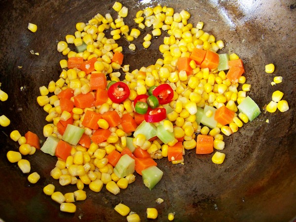 西兰花彩蔬小炒