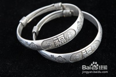 教你纯银手镯如何辨别真假