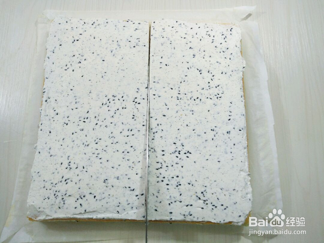 黑芝麻三明治蛋糕的做法