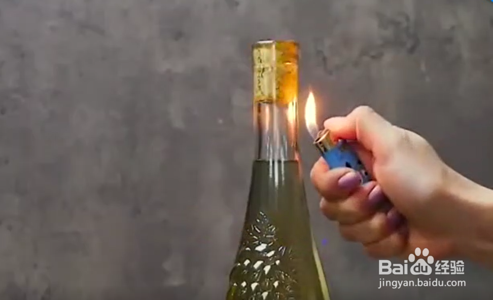 没有工具怎么开红酒