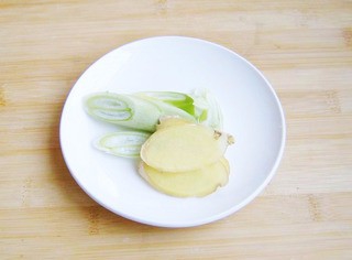 江苏名菜清炖兔子的做法