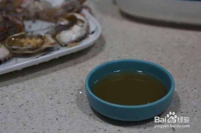 好吃的鸡蛋金针菇蒸蟹