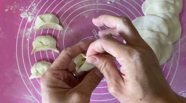 酸菜鸡蛋馅水饺