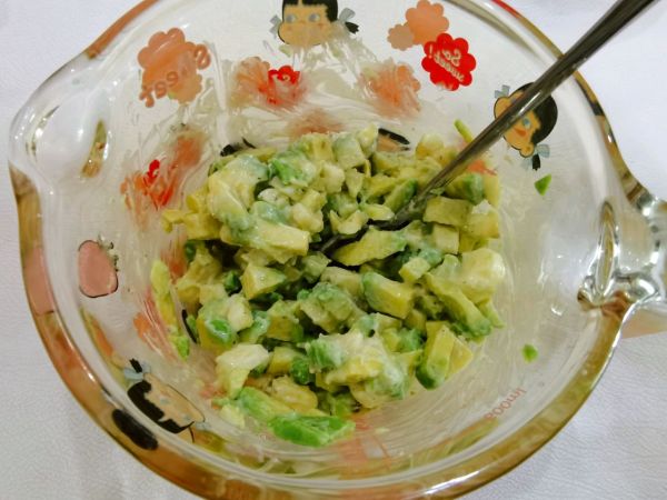 三文鱼牛油果塔塔