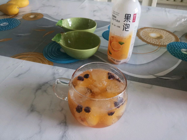 蔓越莓冰气泡水