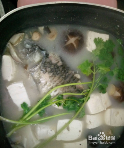 家常菜:鲫鱼豆腐汤