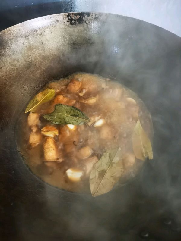 土豆豆角红烧肉
