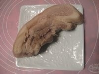 酸菜氽白肉-东北菜