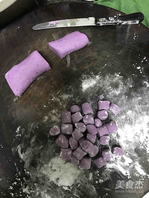 芋圆香芋椰汁西米露