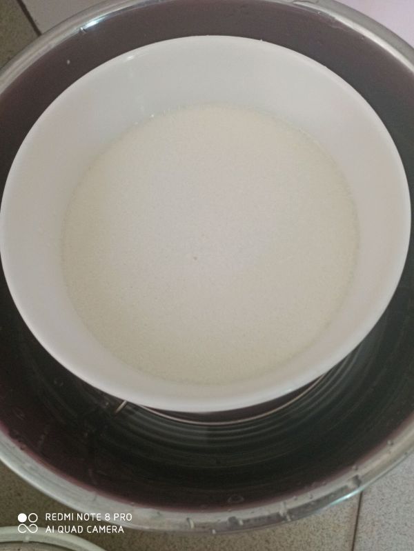 奶黄馅冰皮月饼