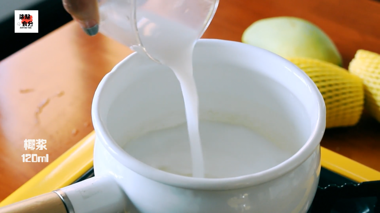 泰式芒果糯米饭香甜可口哟!