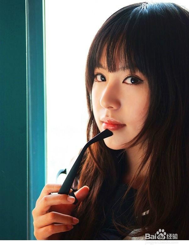 如何使头发变的更加乌黑亮丽