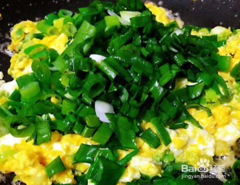 如何做黄瓜木耳炒鸡蛋