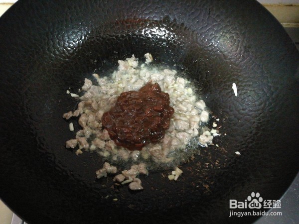 如何制作榛子酱