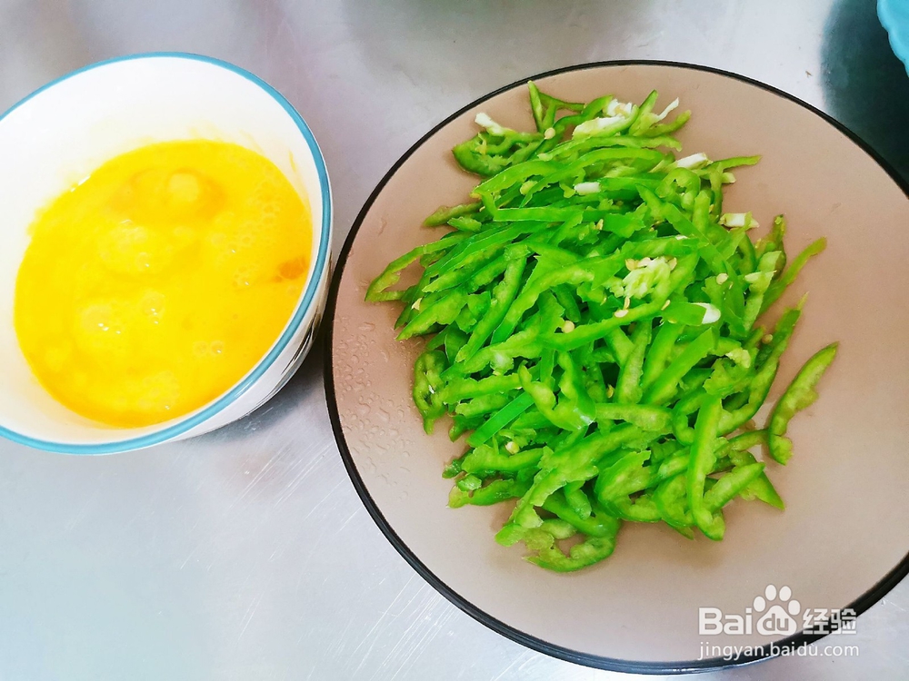 青椒炒鸡蛋制作方法