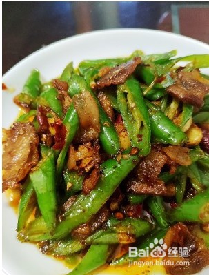 农家小炒肉是非常下饭的一道菜