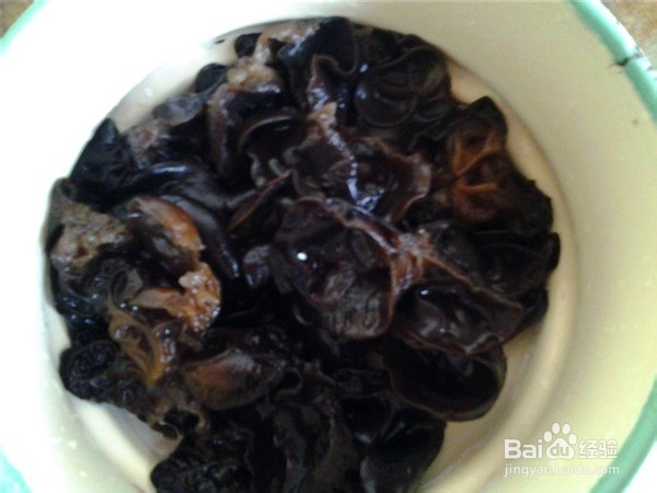 怎么做凉拌黑木耳洋葱菜