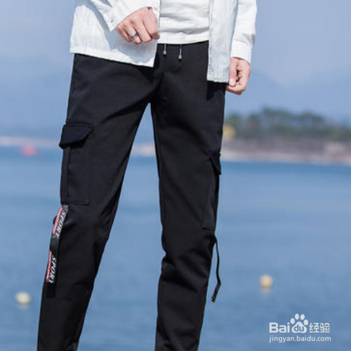 运动裤怎么搭配衣服