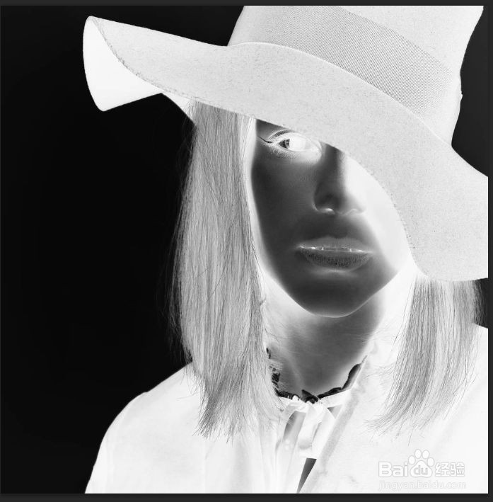 如何使用PS将照片转素描