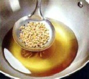 家常菜:松仁玉米怎么做?