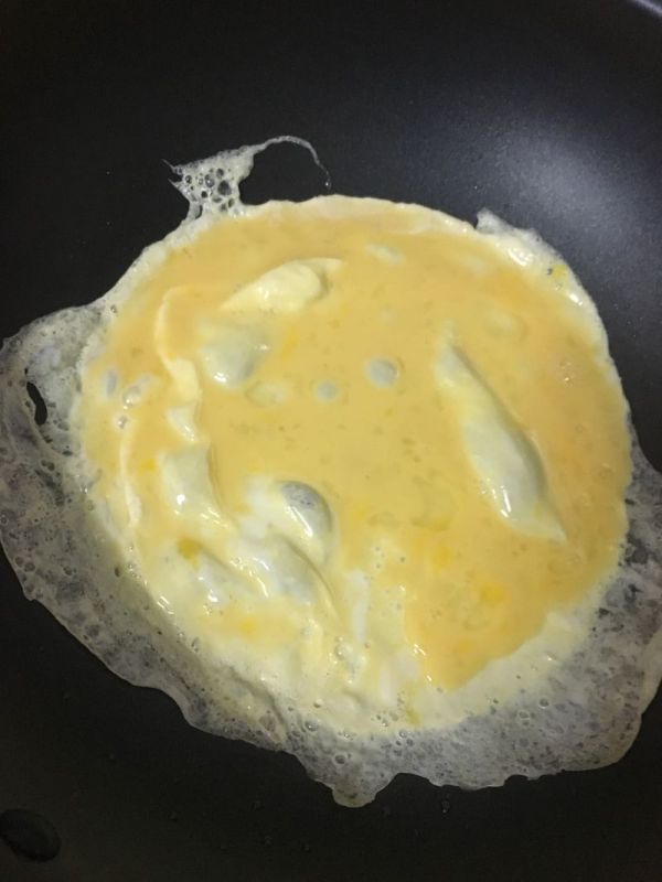 北极虾韭菜盒子
