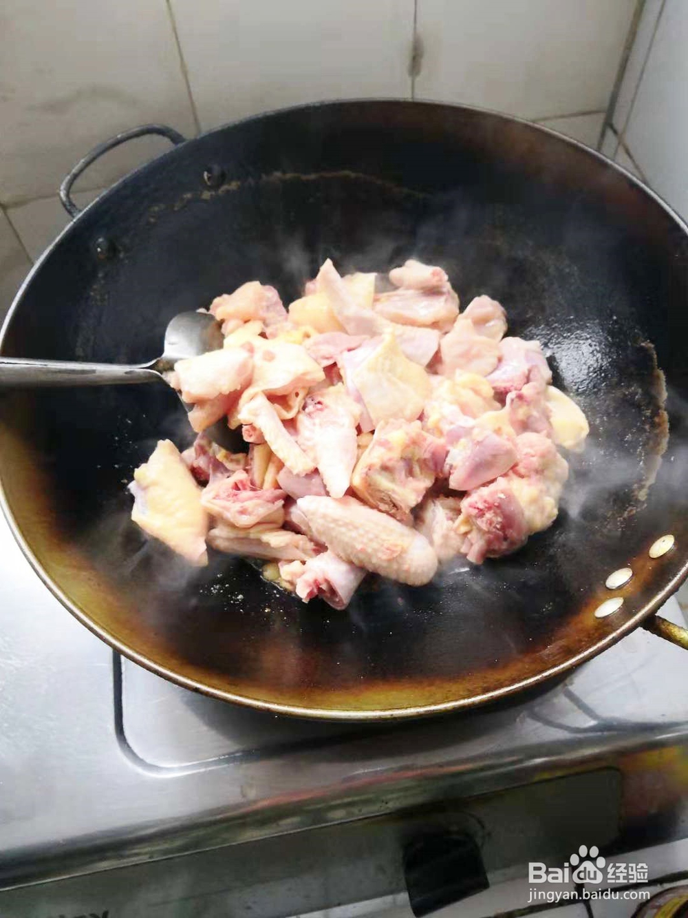 土豆黄焖鸡的做法