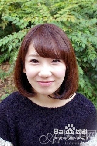 蓬蓬甜美短卷发 可爱讨喜烫出来