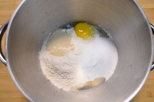 全麦橙香软欧包