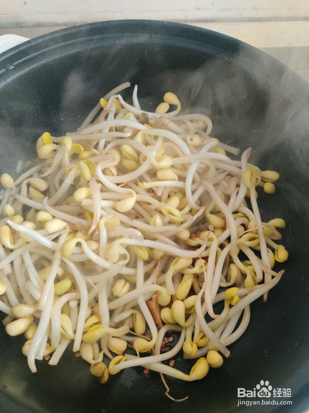 豆芽炒粉条的做法