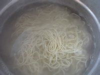 茴香苗鸡蛋打卤面的做法