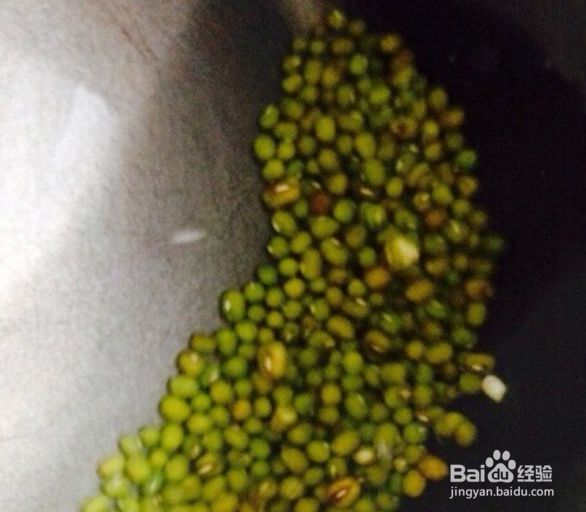 冬瓜莲子绿豆枸杞汤的做法