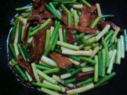 教你做蒜薹炒肉